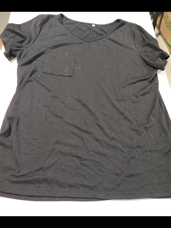 Tops - Black V-Neck Pocket Tee